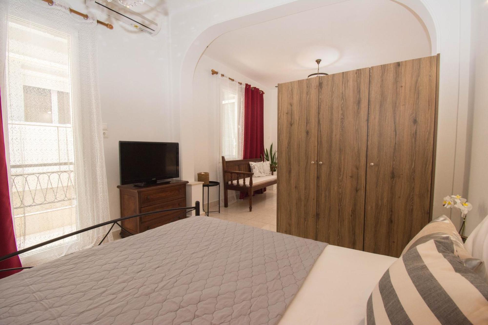 Athina House "By Checkin" Apartment Heraklion  Ngoại thất bức ảnh